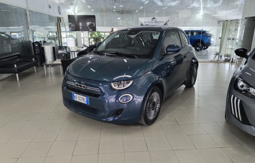 Fiat 500 1.0 Hybrid Icon 65 CV