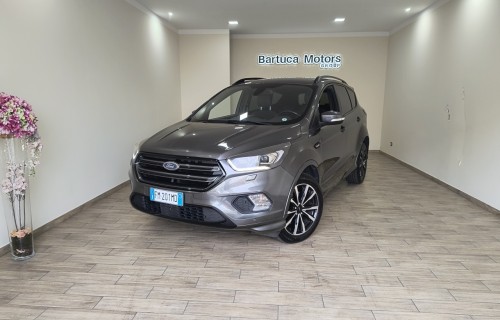 Ford Kuga 1.5 TDCI 120 CV SeS 2WD ST-Line